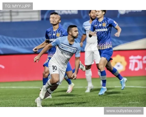 FPX强势领跑全球总决赛积分榜以86分稳居第一名 FPX强势领跑全球总决赛积分榜以86分稳居第一名