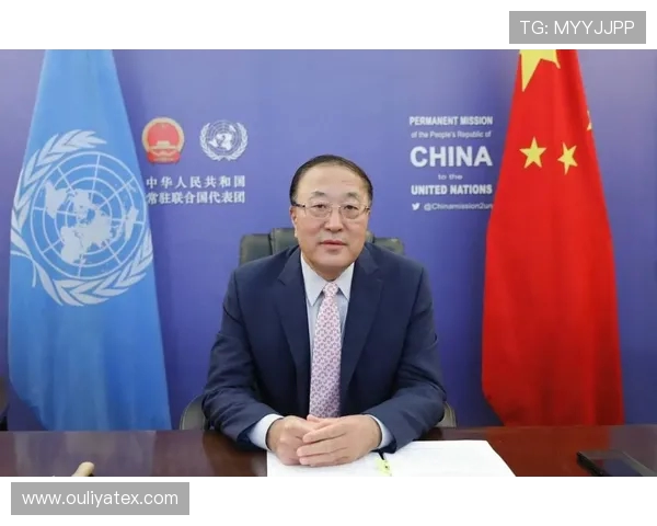 专访张军:探寻飞盘运动崛起背后的成功秘诀与发展潜力 专访张军:探寻飞盘运动崛起背后的成功秘诀与发展潜力