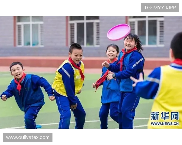 王强独家分享飞盘技巧与心得体会助你轻松掌握这项运动的乐趣与魅力