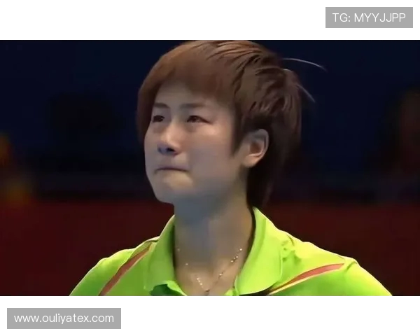 2017年丁宁与陈梦巅峰对决回顾：乒乓球赛场上的激烈较量与精彩瞬间