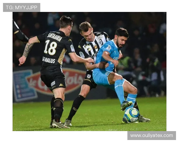 尼姆主场迎战波尔多争夺法甲积分榜关键战役