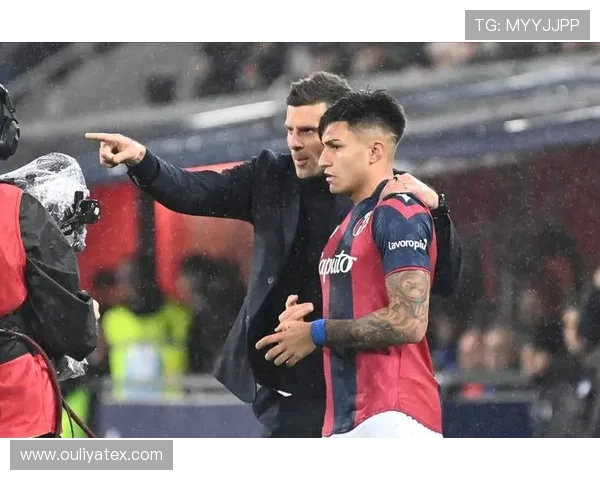 巴勒莫与恩波利精彩对决视频回顾赛场瞬间尽在眼前