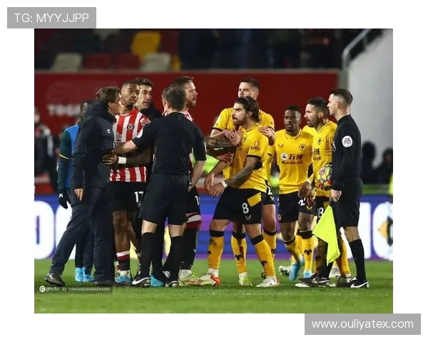 布伦特福德主场迎战莱斯特城期待精彩对决与激烈竞争 布伦特福德主场迎战莱斯特城期待精彩对决与激烈竞争