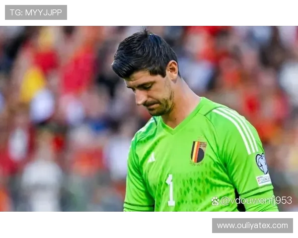 库尔图瓦:守护球门的传奇门将与他在绿茵场上的辉煌历程 库尔图瓦:守护球门的传奇门将与他在绿茵场上的辉煌历程