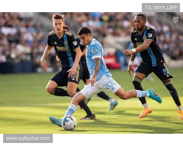 新英格兰与温哥华激战正酣比分悬念引人关注 新英格兰与温哥华激战正酣比分悬念引人关注