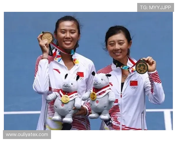 重庆网球队荣登全国网球配合排行榜第八名展现实力与团队精神