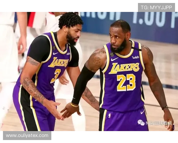 重庆篮球队与北京篮球队赛后复盘分析双方状态与表现对比